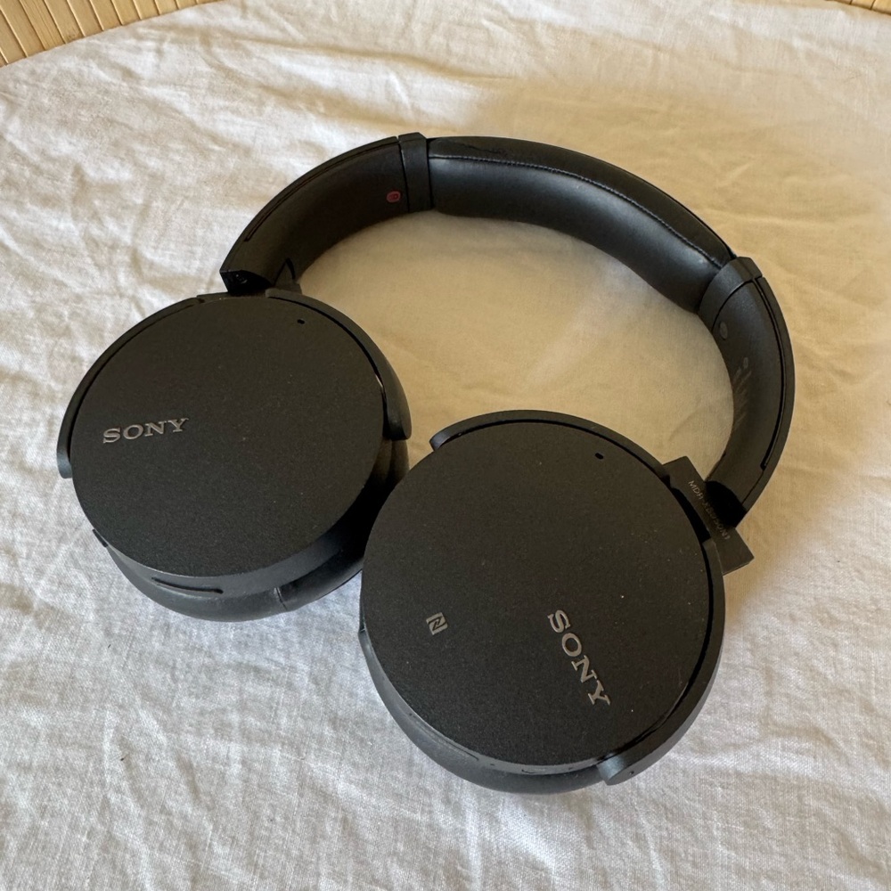 Sony XB950N1 Extra Bass Wireless Noise Canceling Headphones